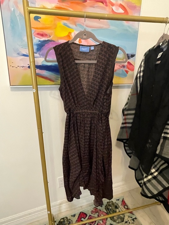 Simply Vera Vera Wang Dresses & Skirts - Simply Vera Vera Wang Brown Patterned Sleeveless Midi Dress Medium